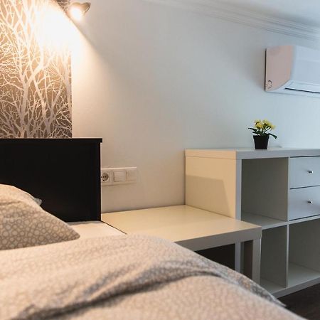 Charming Budget Lofts In The City Centre Budapeste Exterior foto